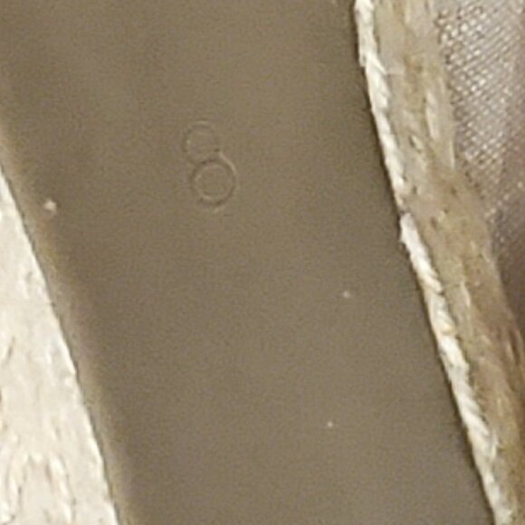 Coach and Four espadrille shoes- Sz 8 - Picture 6 of 6